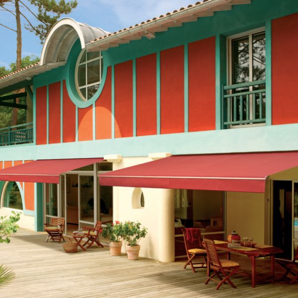 Store extérieur